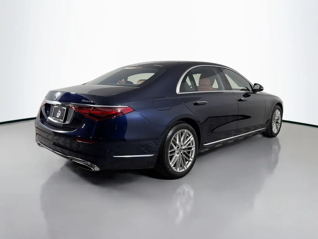 Used 2023 Blue Mercedes-Benz S 580 image 5