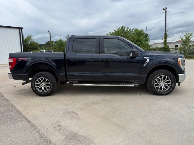 Used 2021 Blue Ford LARIAT image 6
