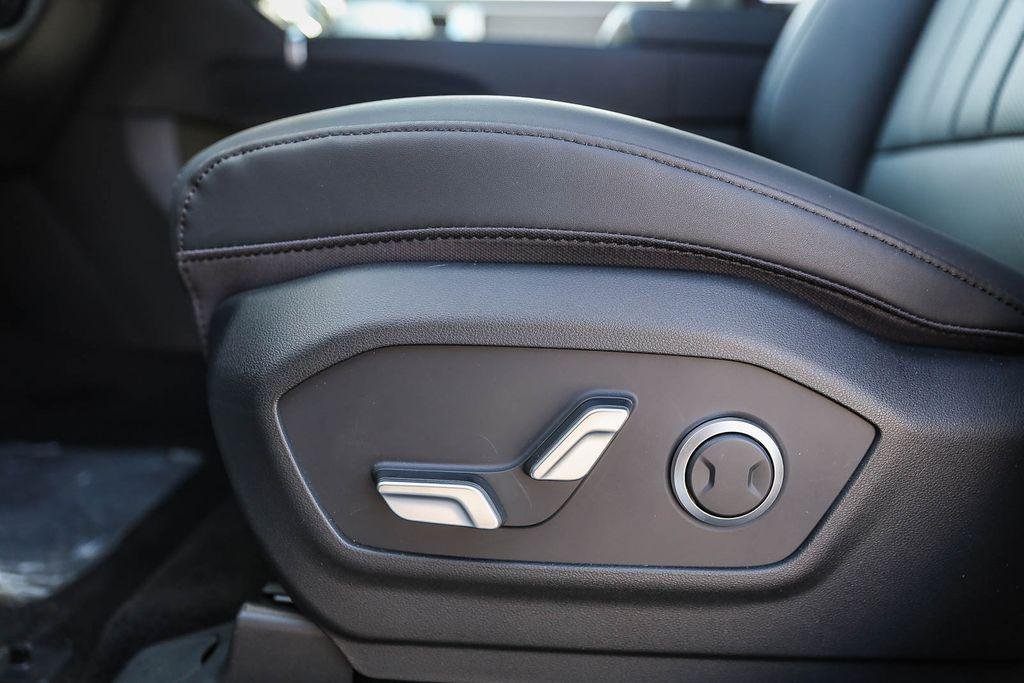 New 2026 Hampton Gray Hyundai SEL AWD image 23