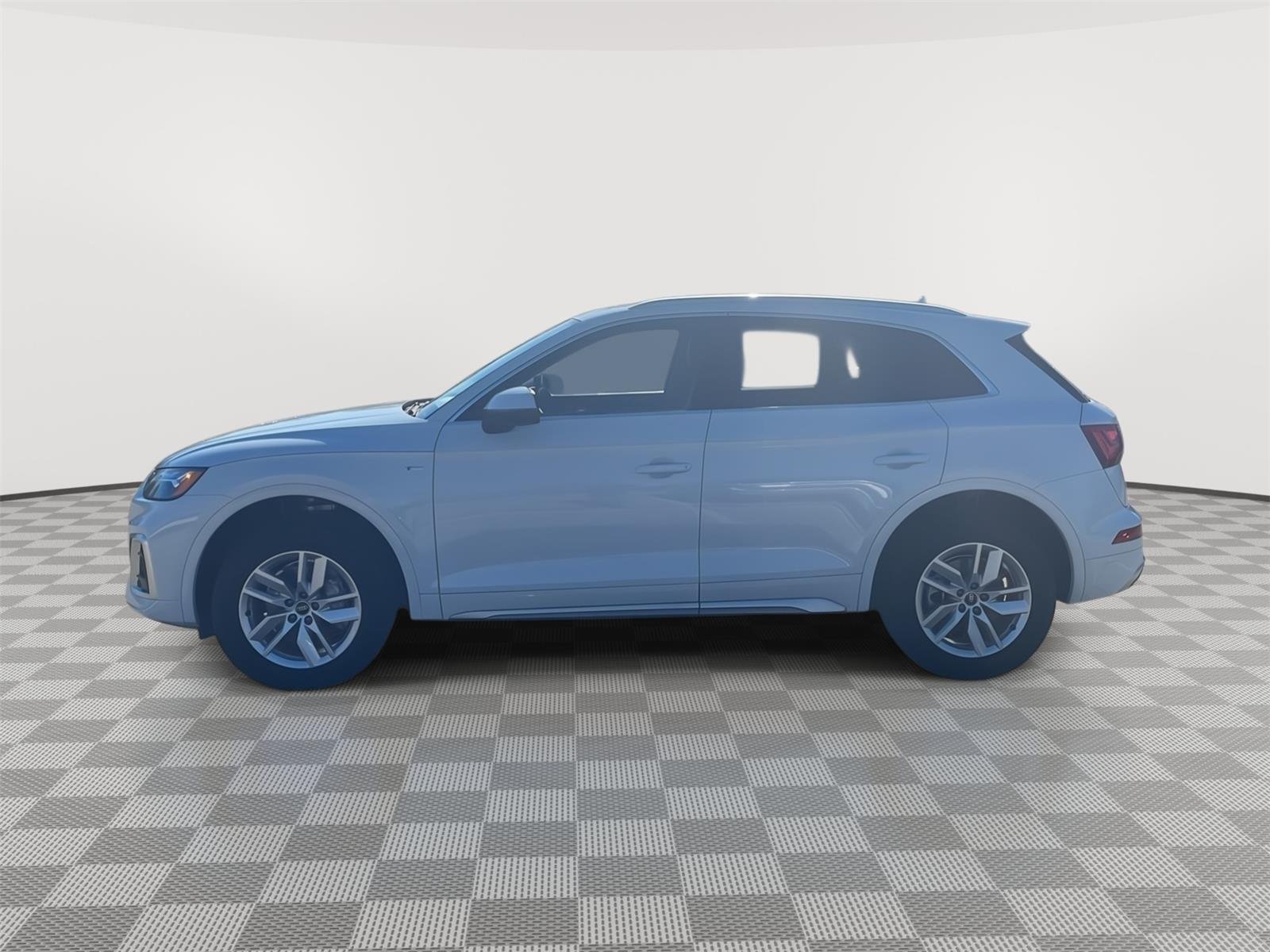 Used 2023 Glacier White Metallic Audi S line Premium image 8