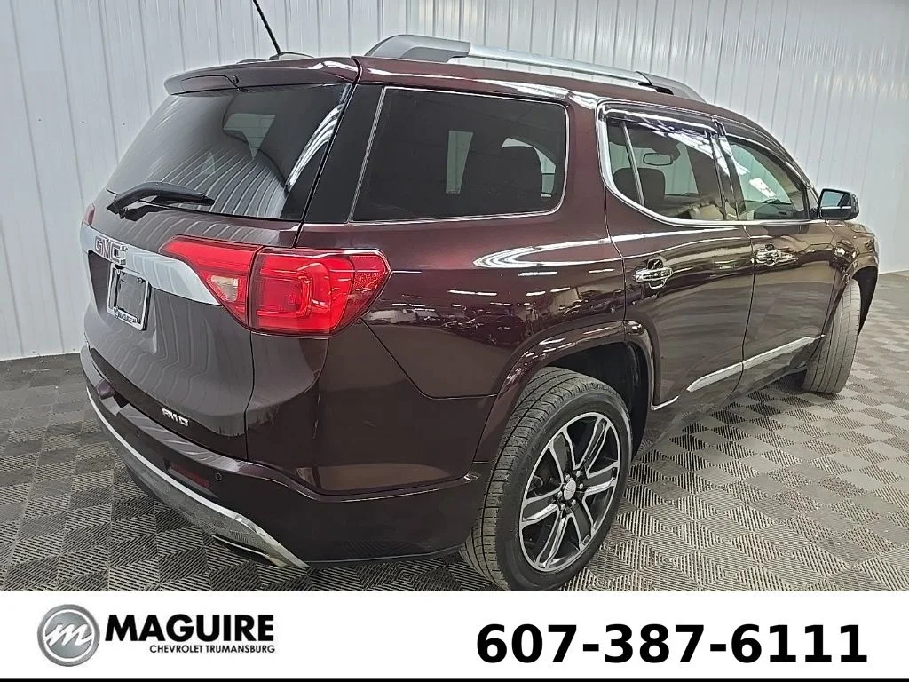 Used 2017 Red GMC Denali image 10