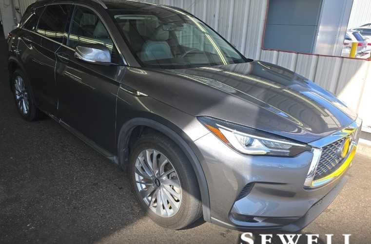 2023 INFINITI QX50 Luxe