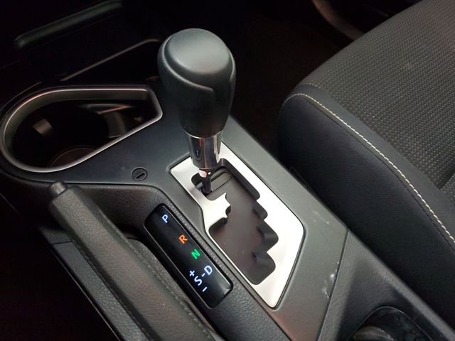 Used 2017 White Toyota XLE image 32
