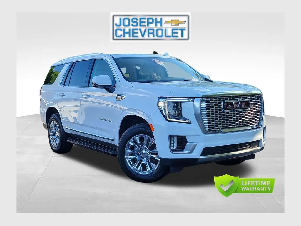 2024 GMC Yukon 4WD Denali's photo