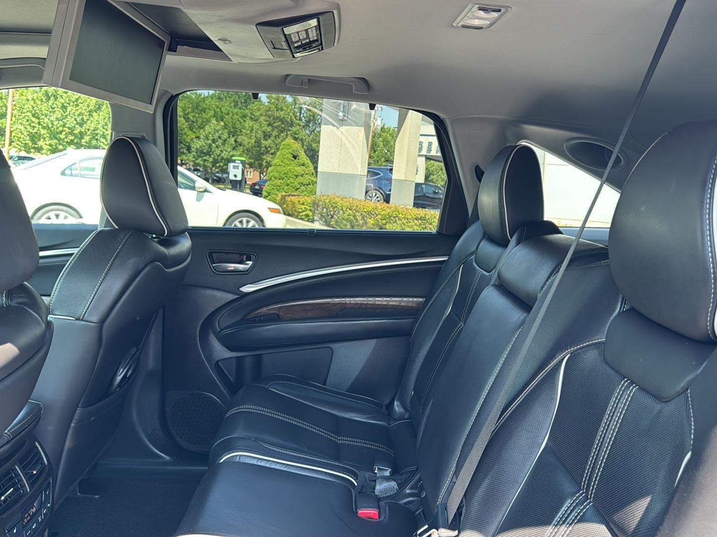 Used 2019 Lunar Silver Metallic Acura w/Advance/Entertainment Pkg image 25