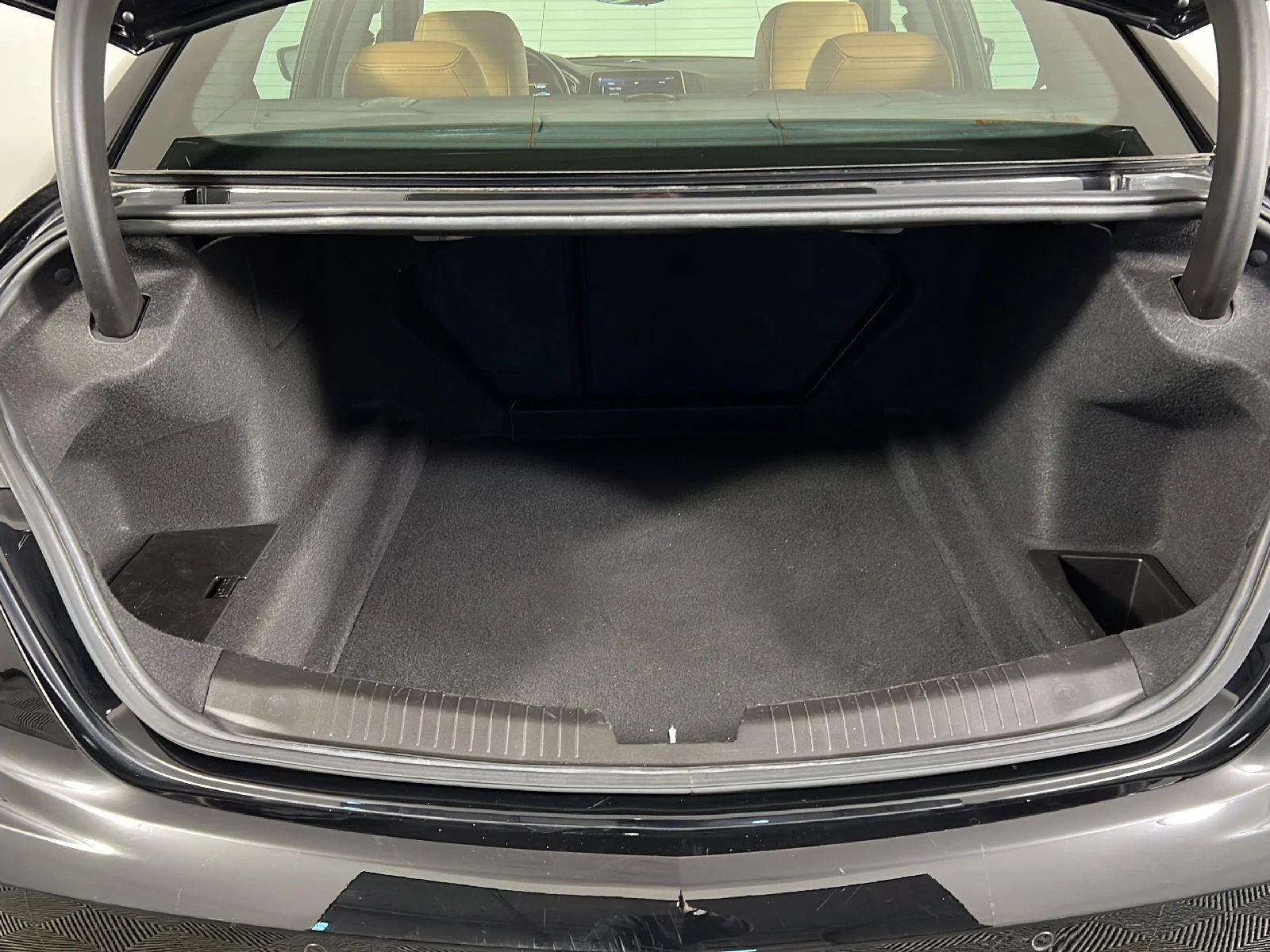Used 2022 Black Raven Cadillac Base image 23