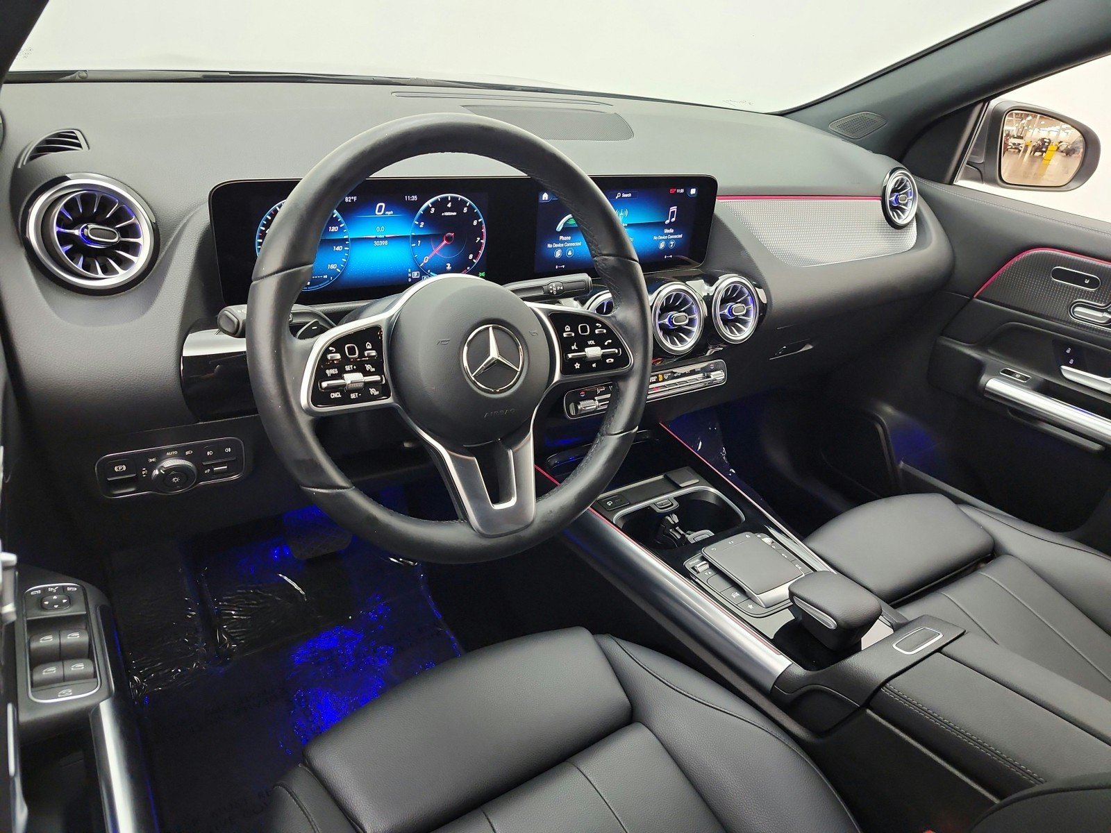 Used 2023 Mountain Grey Metallic Mercedes-Benz GLA 250 SUV image 14