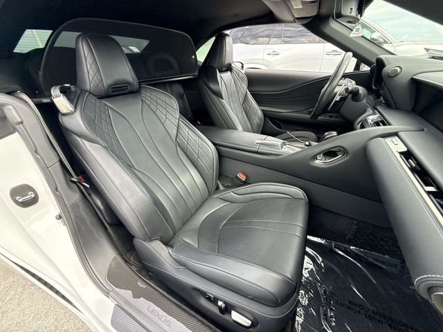 Used 2021 White Lexus 500 image 26