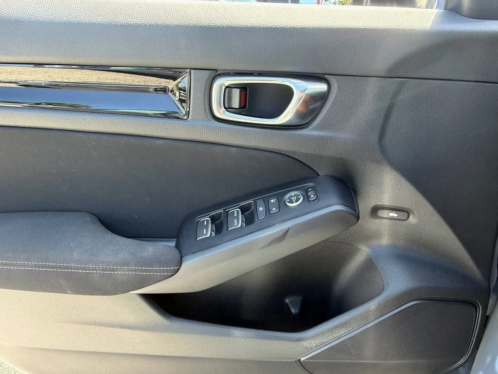 Used 2025 Gray Honda Sport image 32