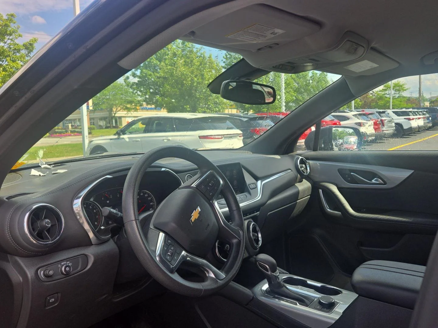 Used 2022 Iron Gray Metallic Chevrolet LT image 2