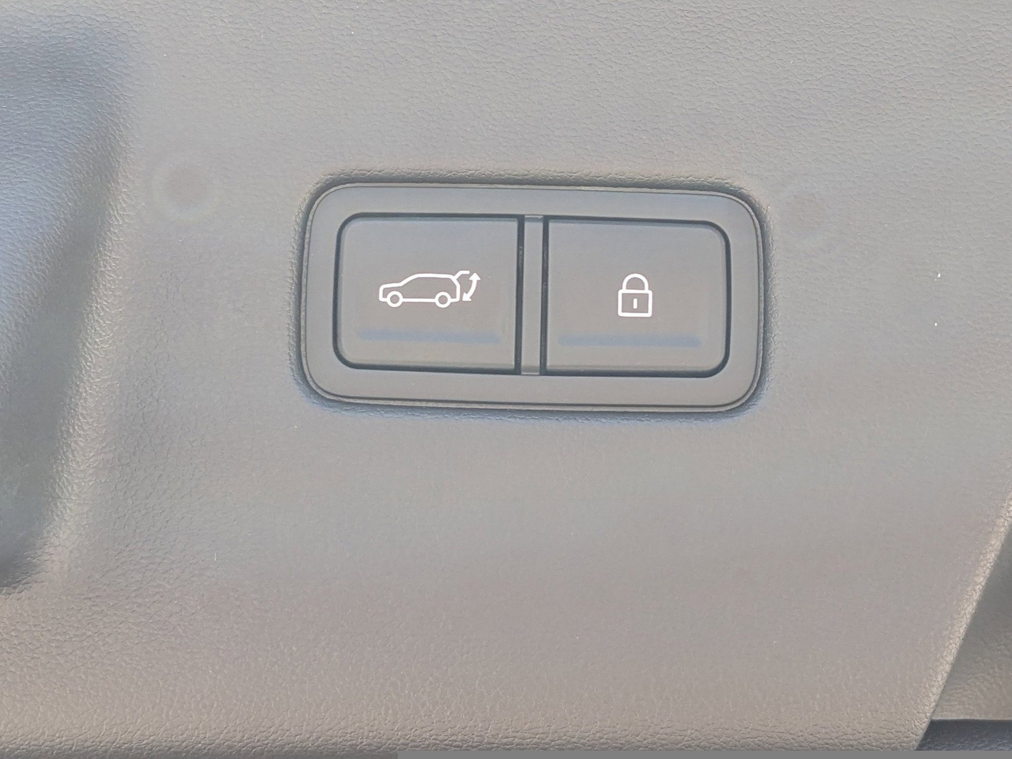 New 2026 Abyss Black Pearl Hyundai SEL 7P image 16