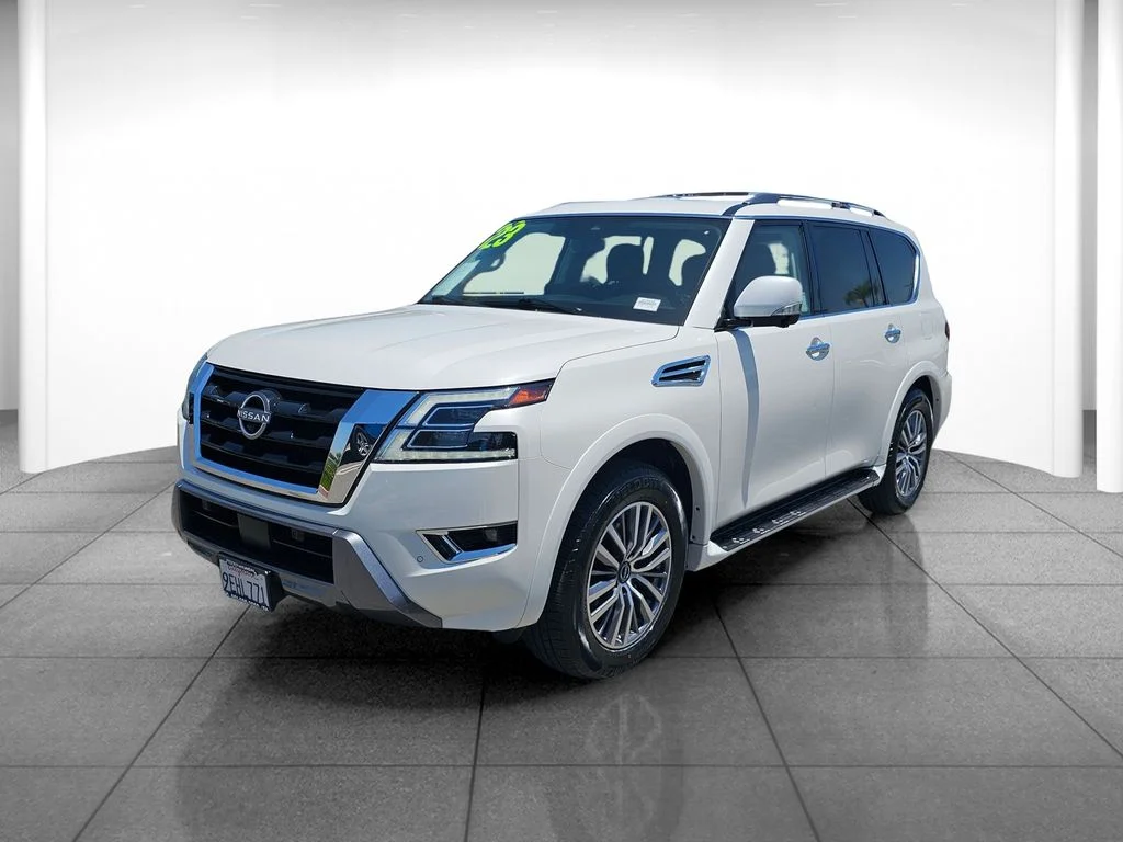 Used 2023 White Nissan SL image 2