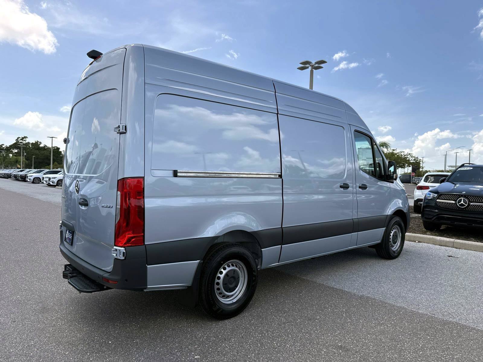 New 2026 Silver Metallic Sprinter Cargo 144 WB image 4