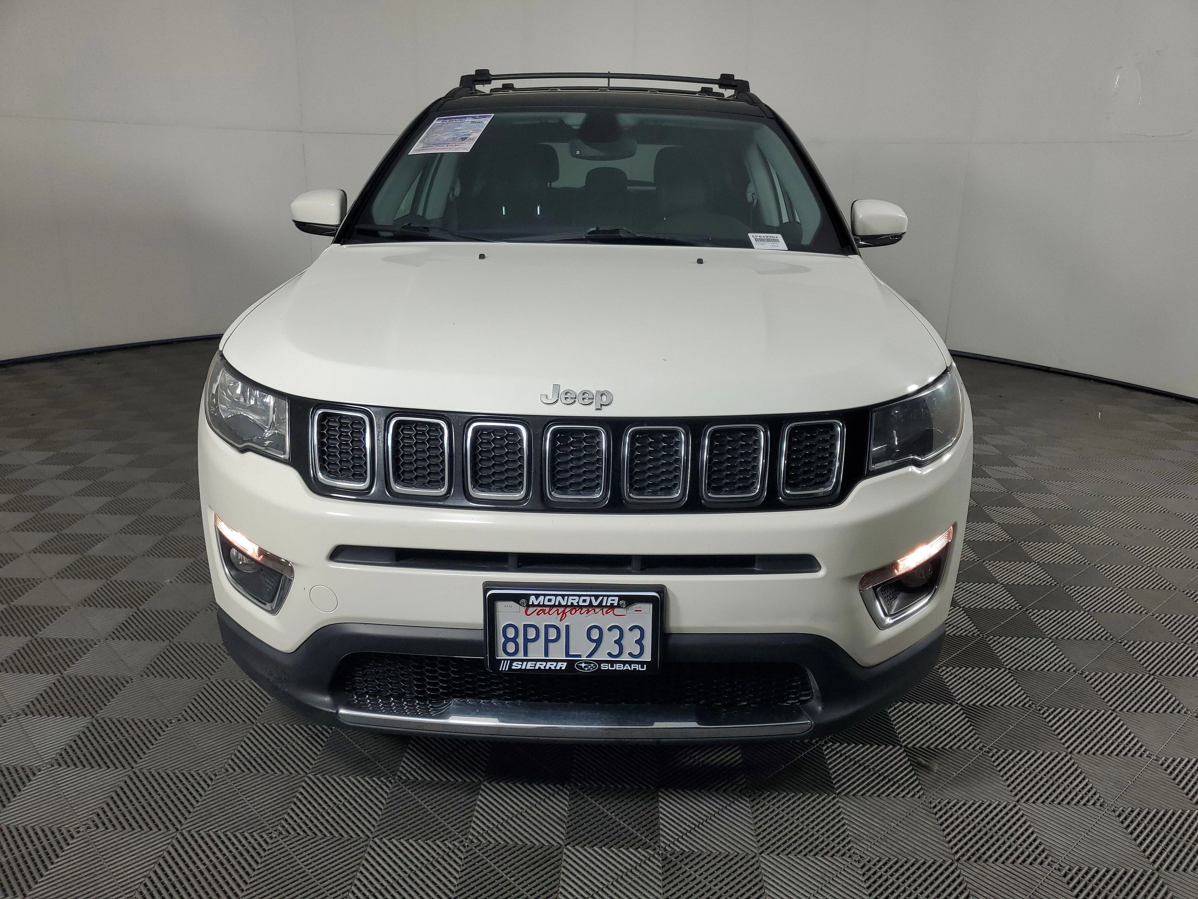 Used 2020 White Clearcoat Jeep Limited image 9