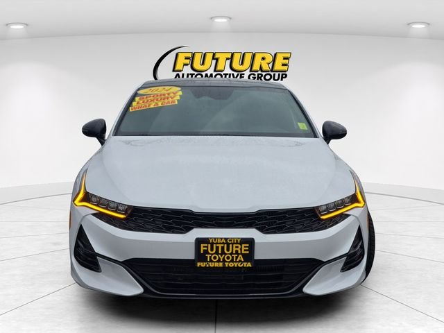 Used 2024 White Kia GT image 2