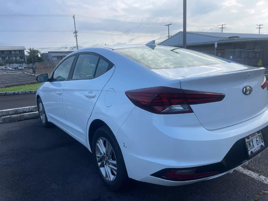 Used 2020 White Hyundai Value Edition image 6