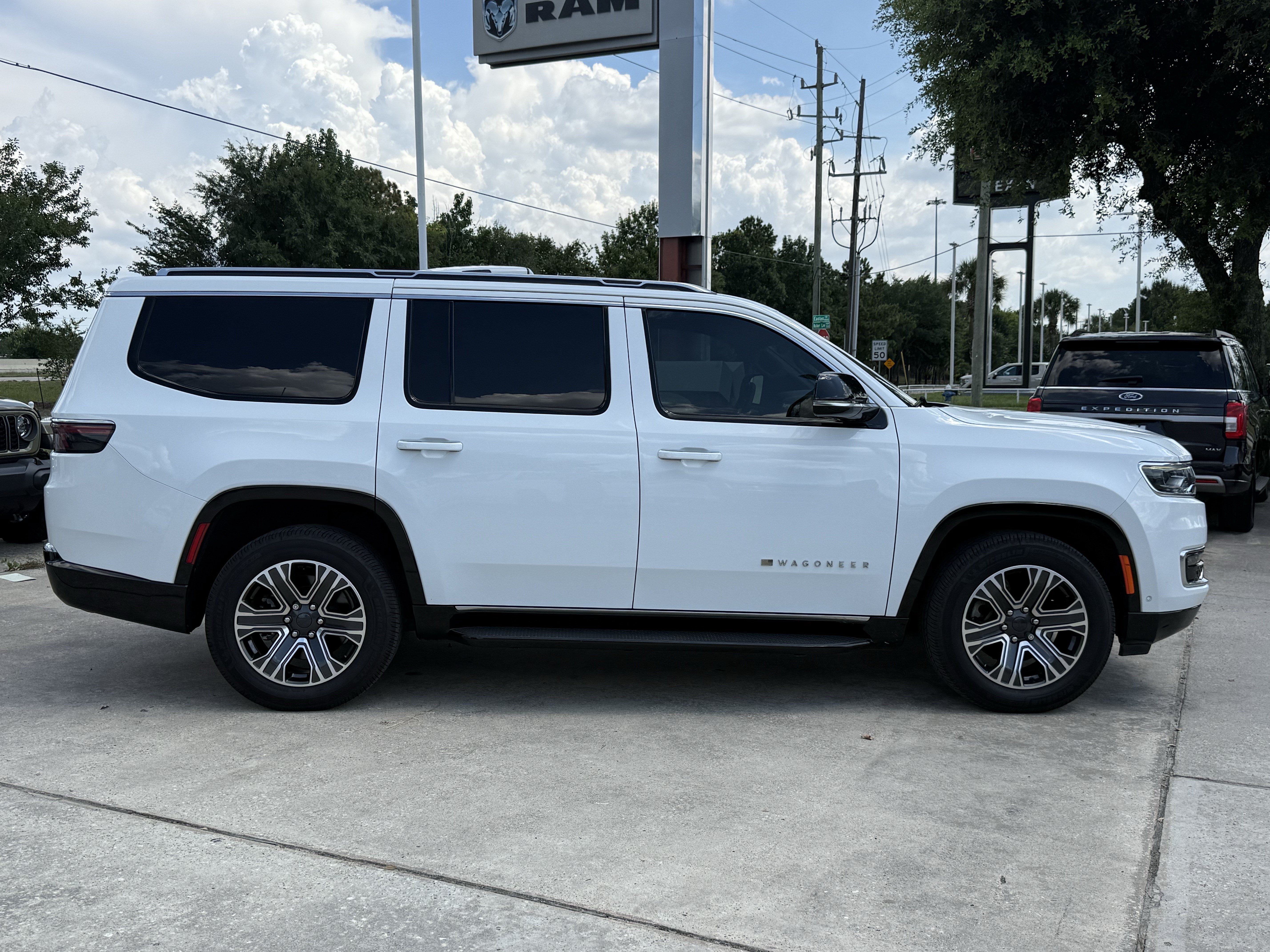 Used 2023 Bright White Clearcoat Jeep Base image 3