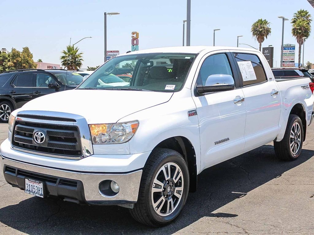 Used 2012 White Toyota Grade image 3