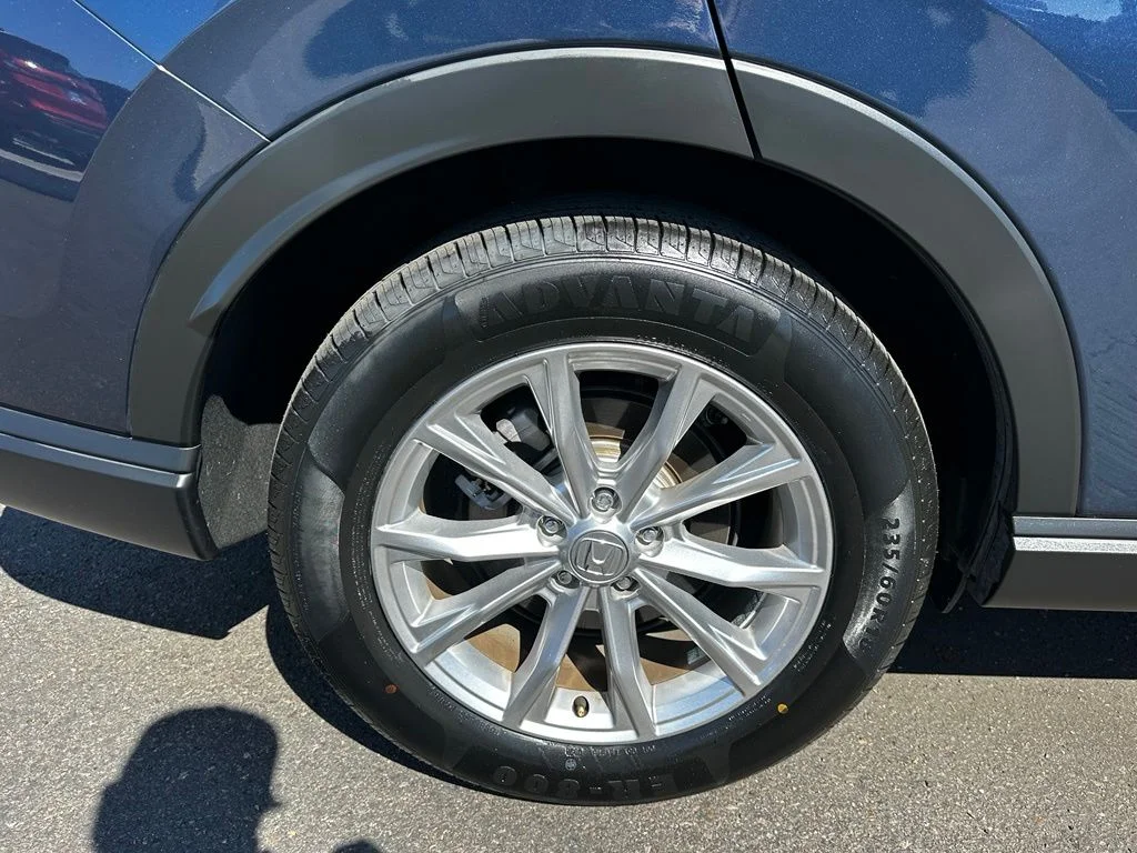 Used 2023  Honda EX-L image 12