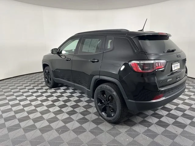 Used 2021 Black Jeep Altitude image 6