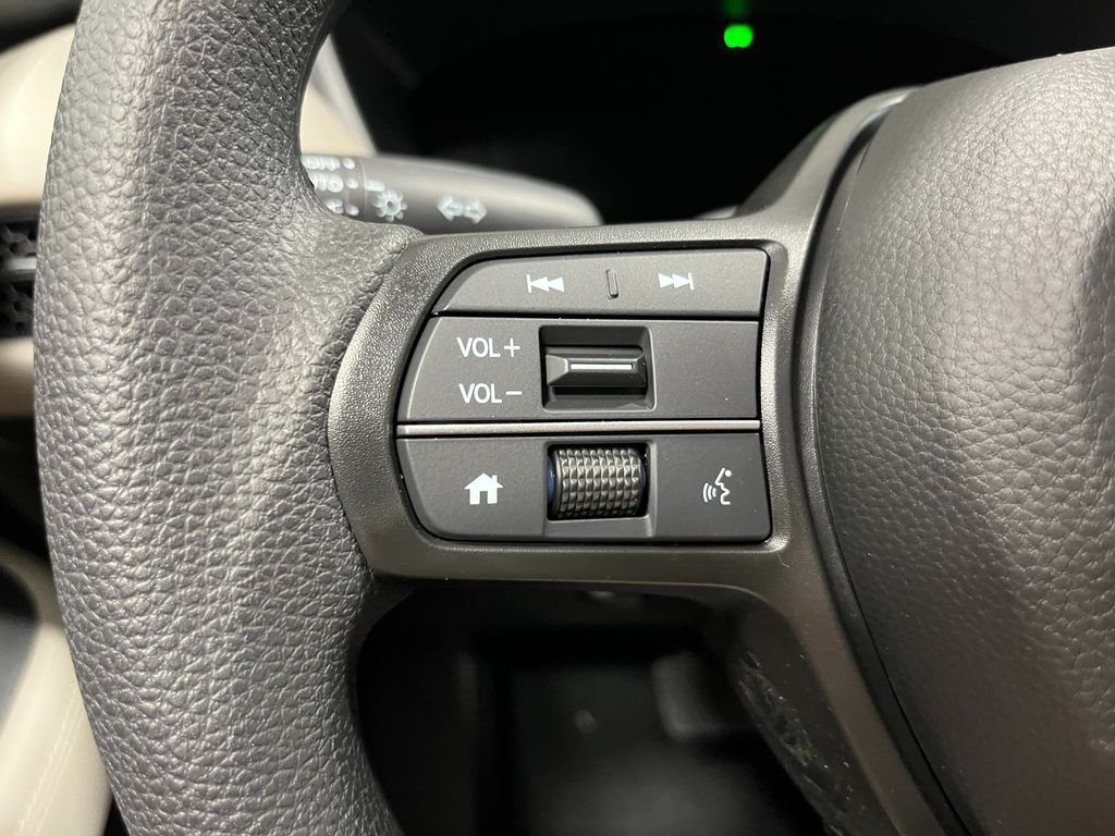 New 2027 Platinum White Pearl Honda LX image 15