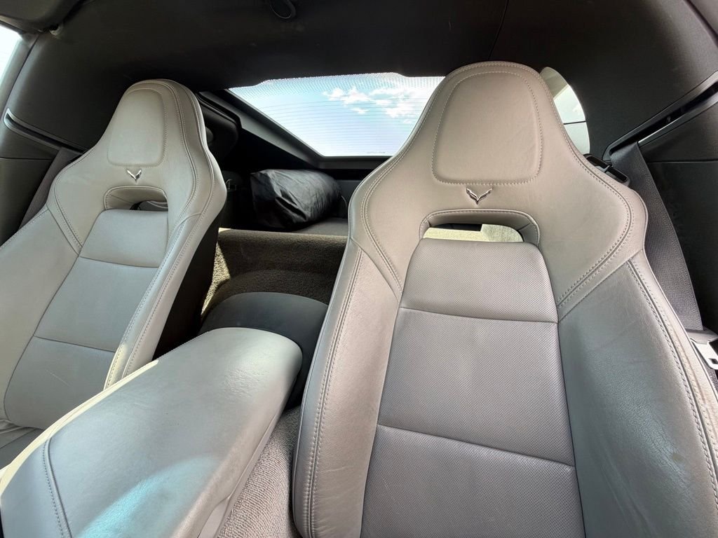 Used 2014 Black Chevrolet Base image 10