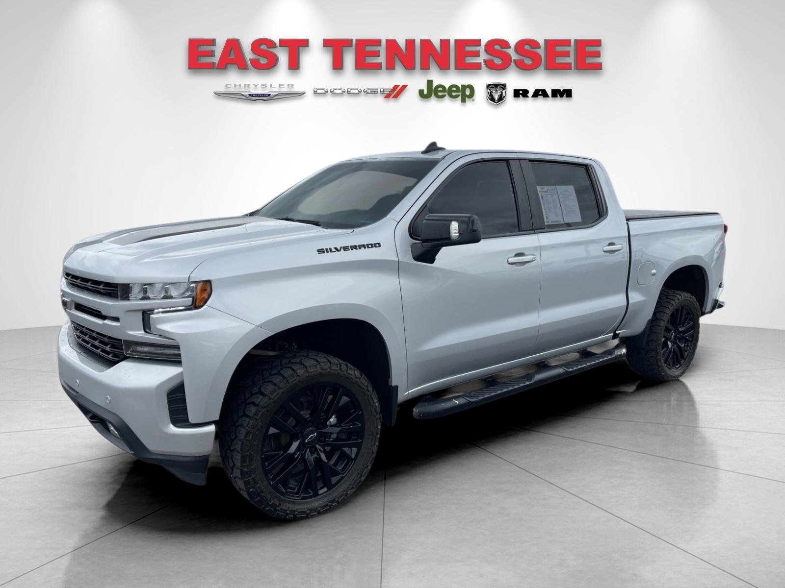 Used 2021 Silver Chevrolet RST image 7
