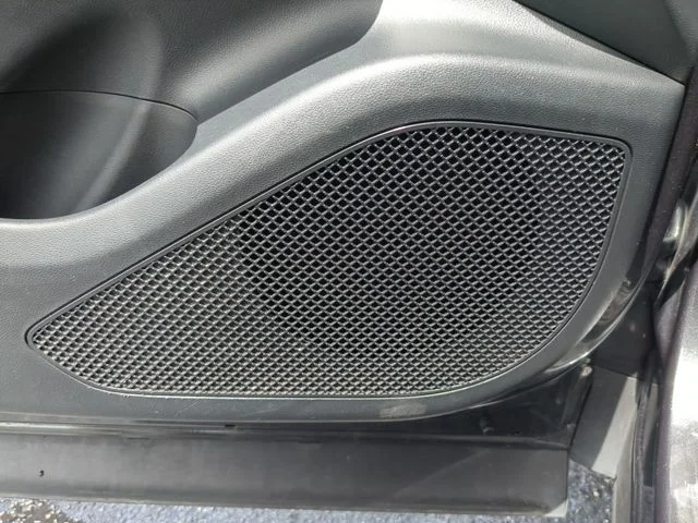 Certified Used 2022 Gray Hyundai SE image 20