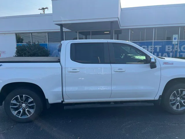 Certified Used 2023 SUMMIT WHITE Chevrolet LT image 3