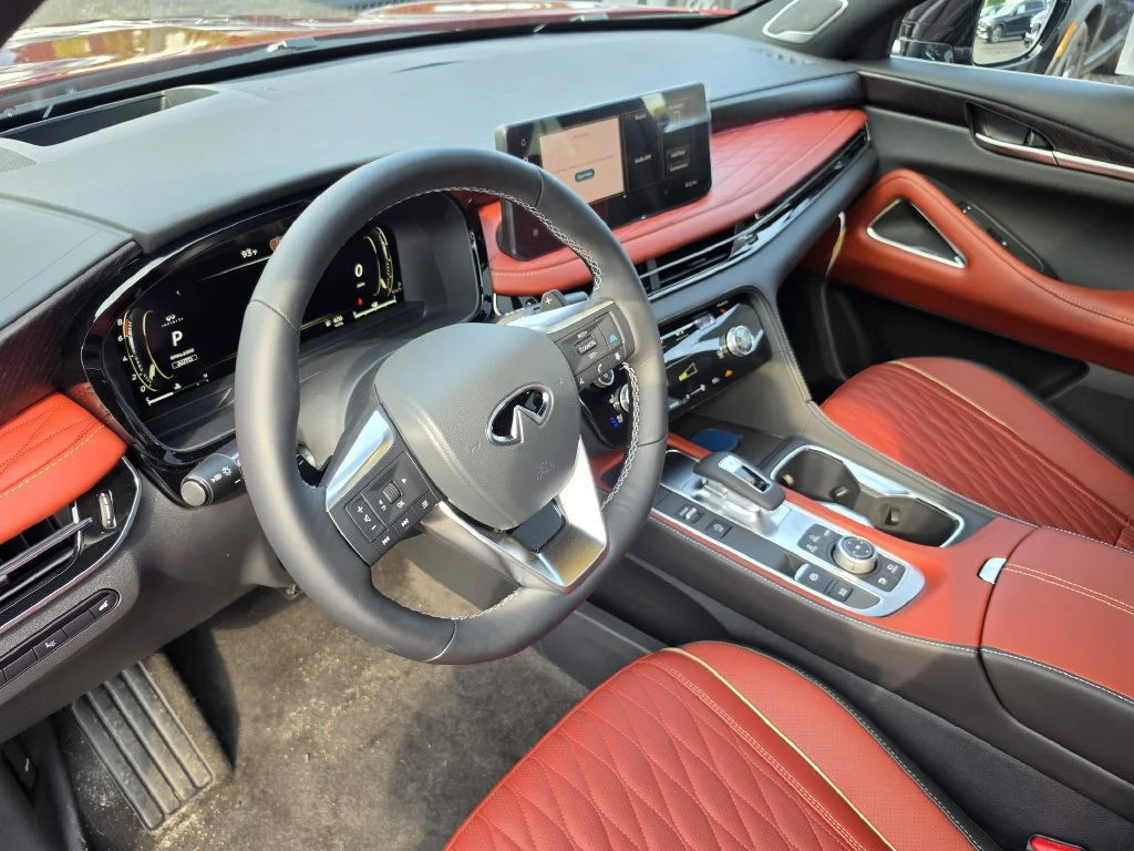 New 2027 2T SUN RED INFINITI Autograph AWD image 18