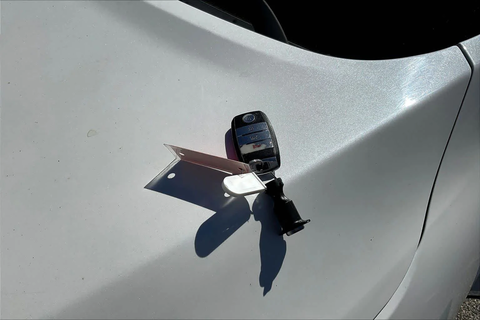 Used 2017 Snow White Pearl Kia EX image 14
