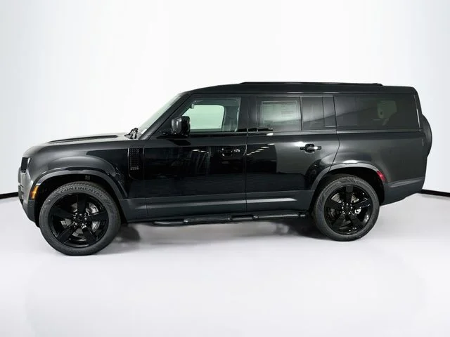 New 2026 Black Land Rover S image 8