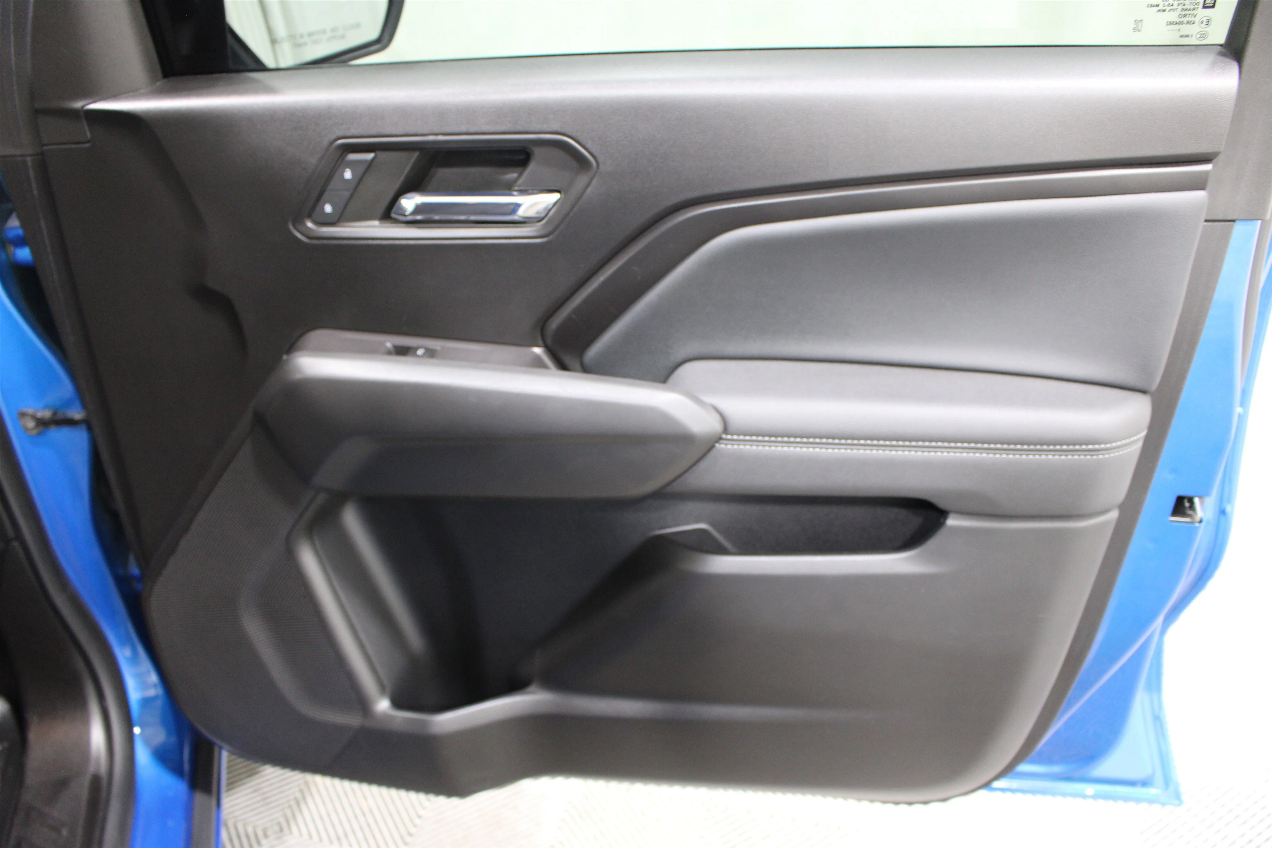 2023 Chevrolet Colorado LT - Photo 26