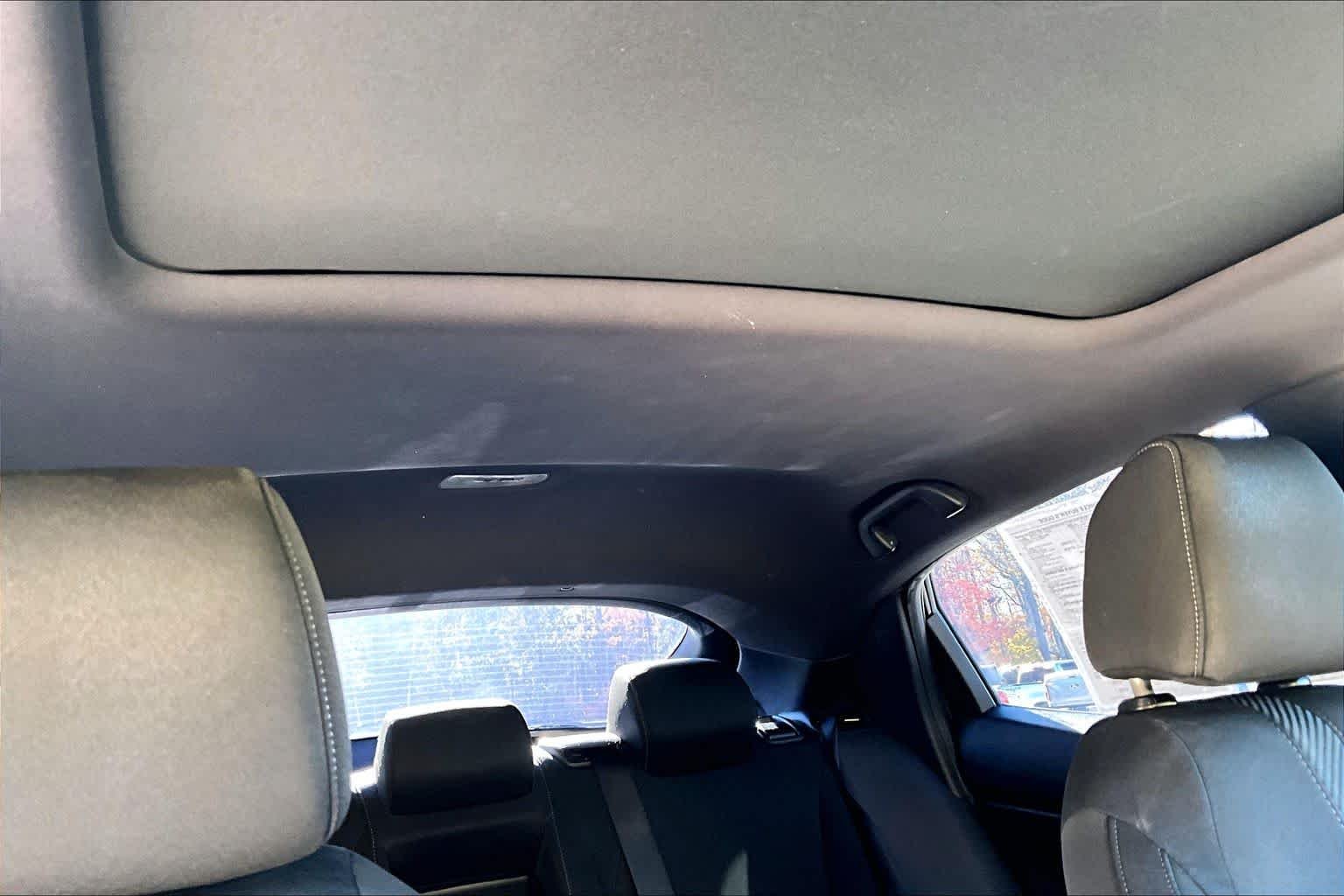 Used 2018 Crystal Black Pearl Honda EX image 14