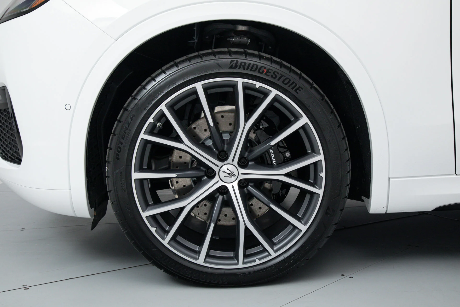 New 2026 White Maserati Modena image 21