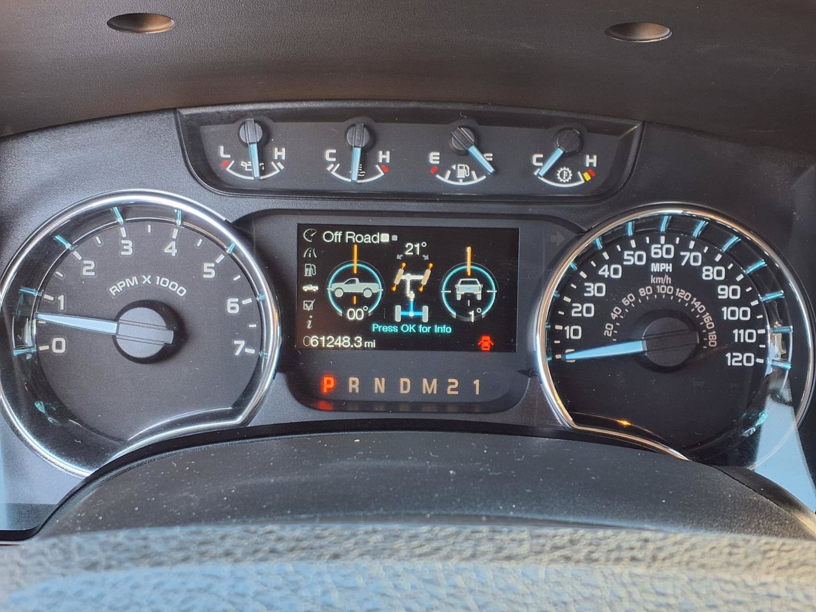 Used 2012 Oxford White Ford XL image 16