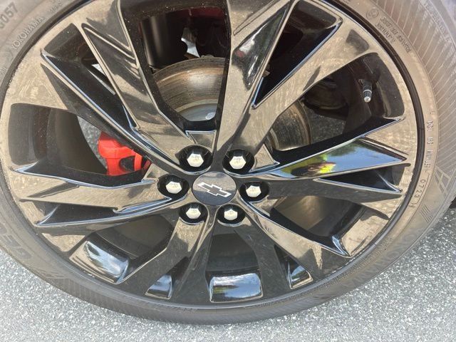 Used 2020 Red Chevrolet RS image 9