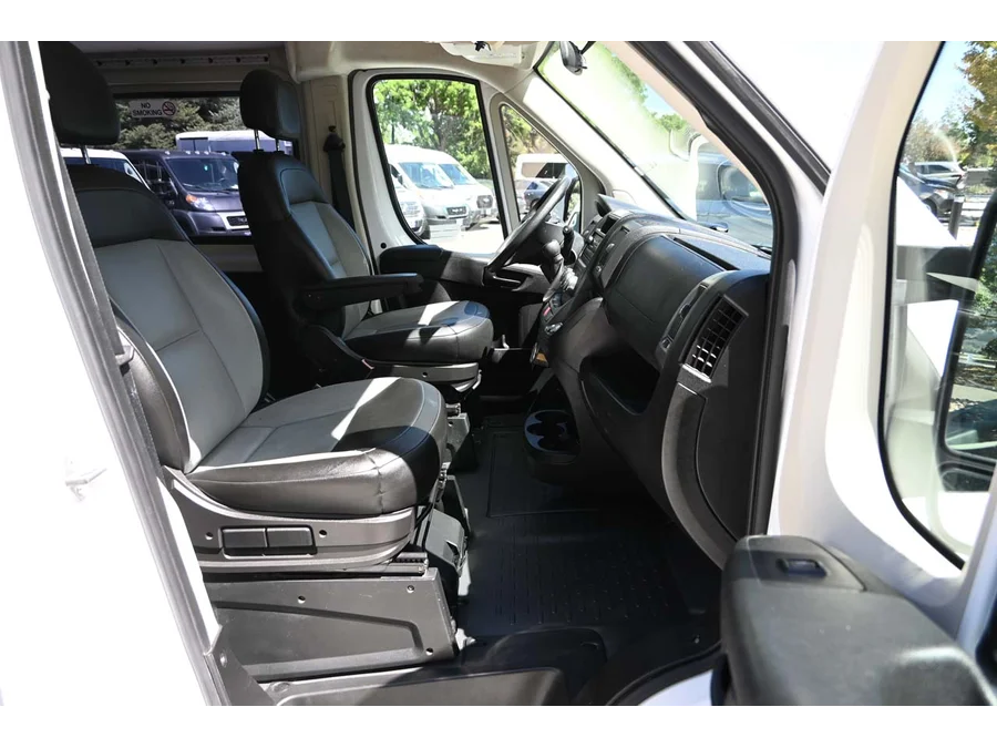 Used 2014 WHITE Ram 136 WB Low Roof Mobility Handicap Van image 14