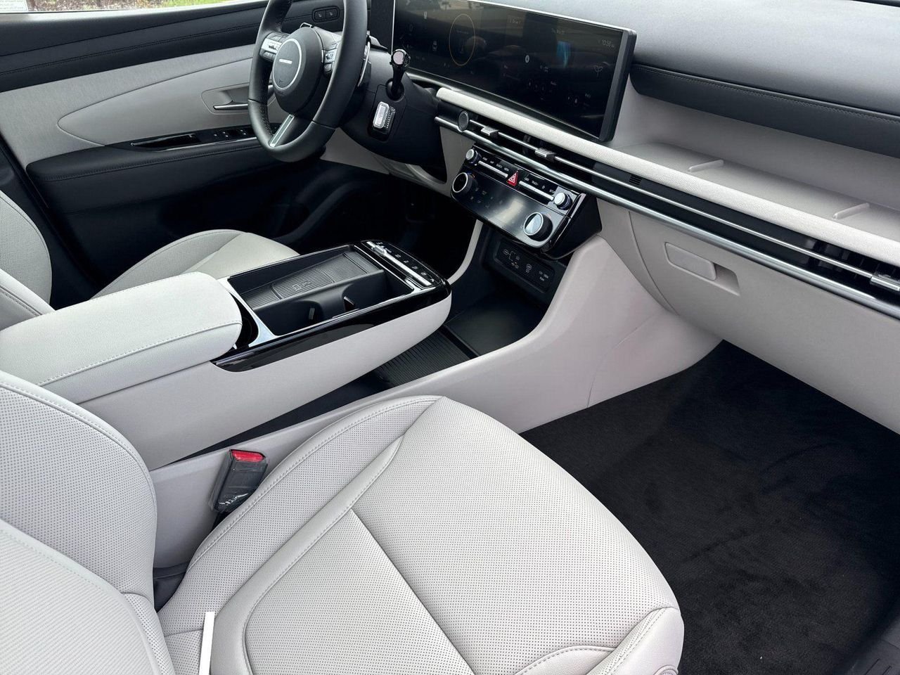 New 2026 Gray Hyundai Limited image 15
