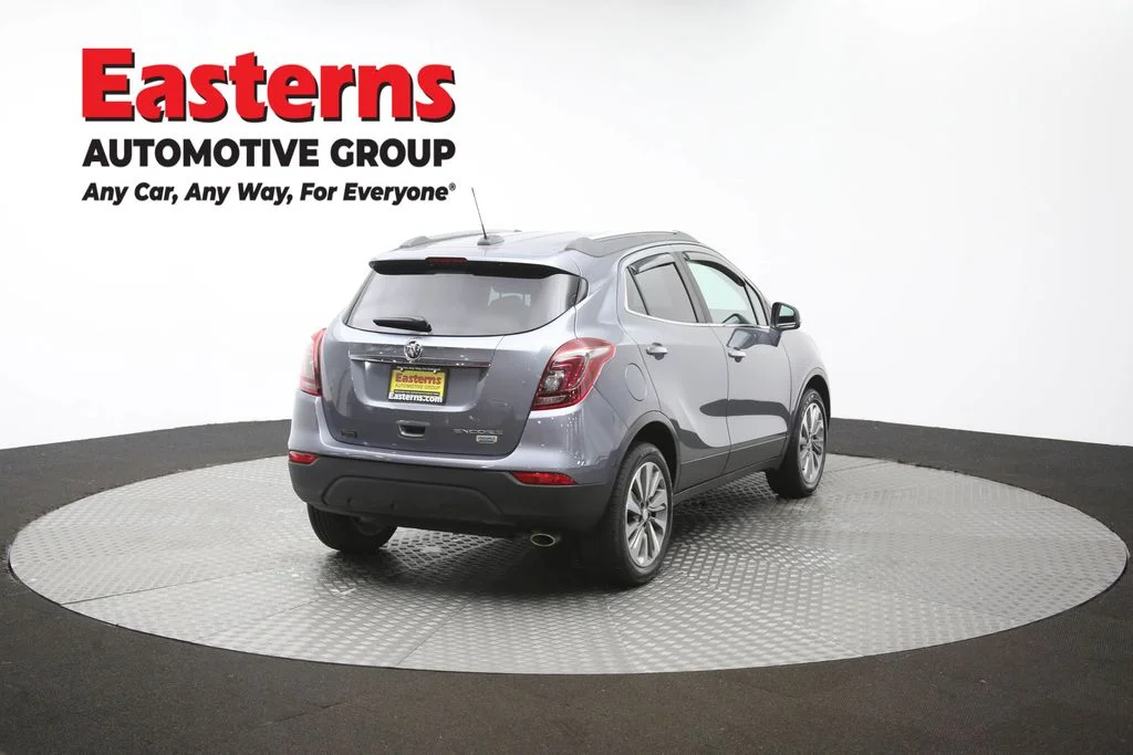 Used 2019 Gray Buick Preferred image 39