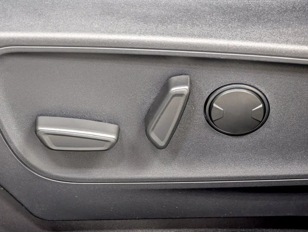 New 2026 Azure Gray Metallic Tri-Coat Ford Big Bend® image 12