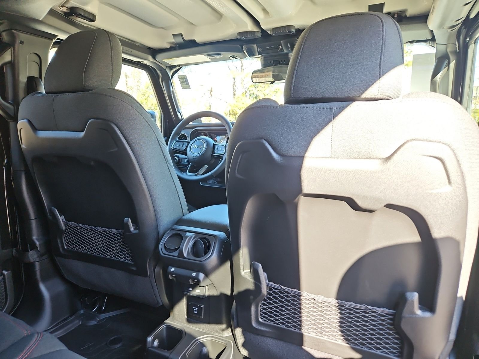 New 2026 Black Clearcoat Jeep Rubicon image 18
