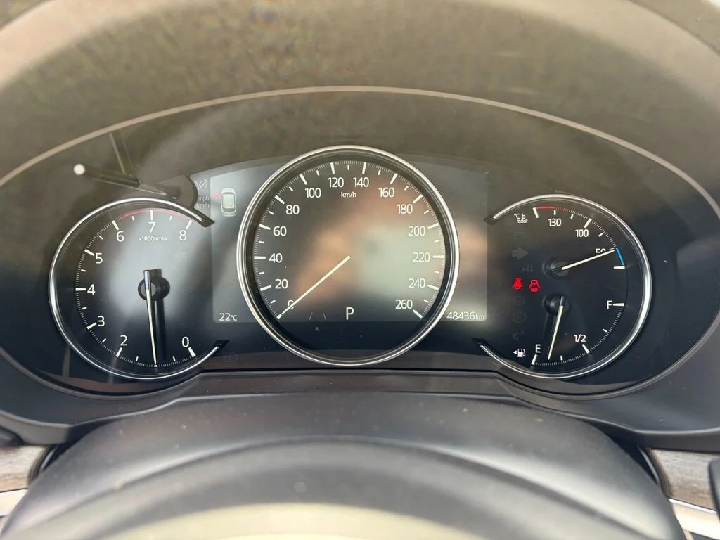 Used 2024  Mazda Signature AWD at Top of the Line. Turbo! Finance a image 26
