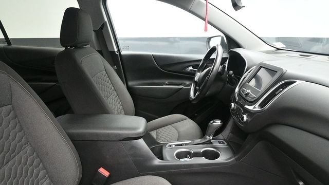 Used 2021 White Chevrolet LT image 13