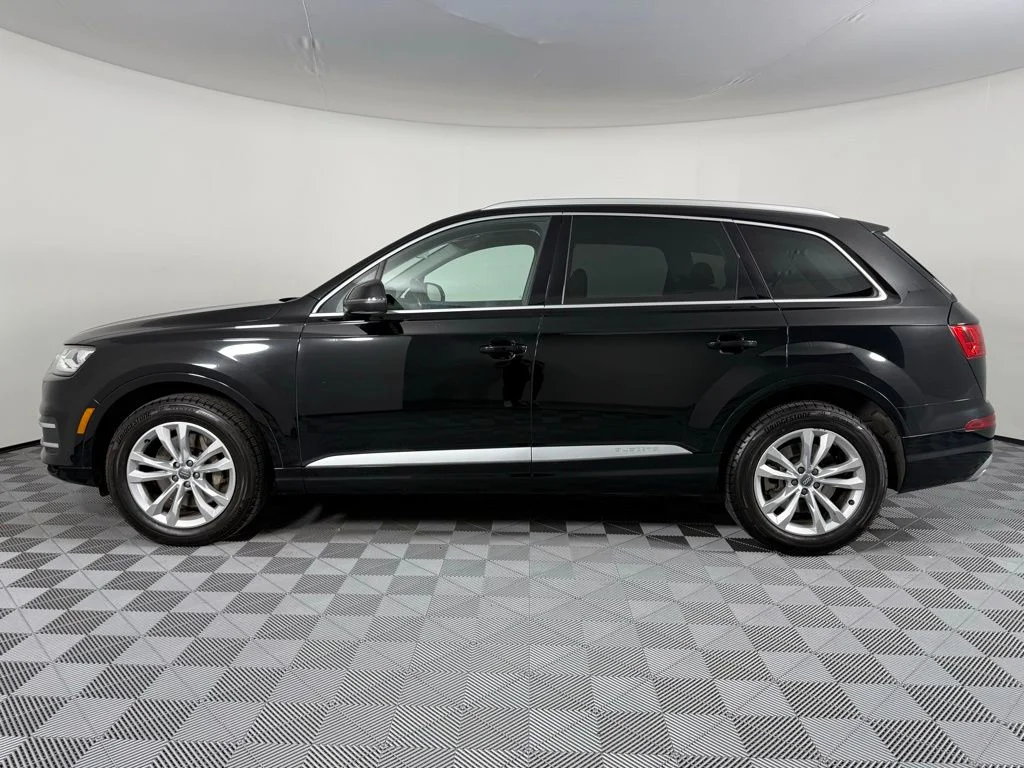 Used 2017 Audi Q7 Premium Plus with VIN WA1LAAF73HD044061 for sale in Liberty Lake, WA
