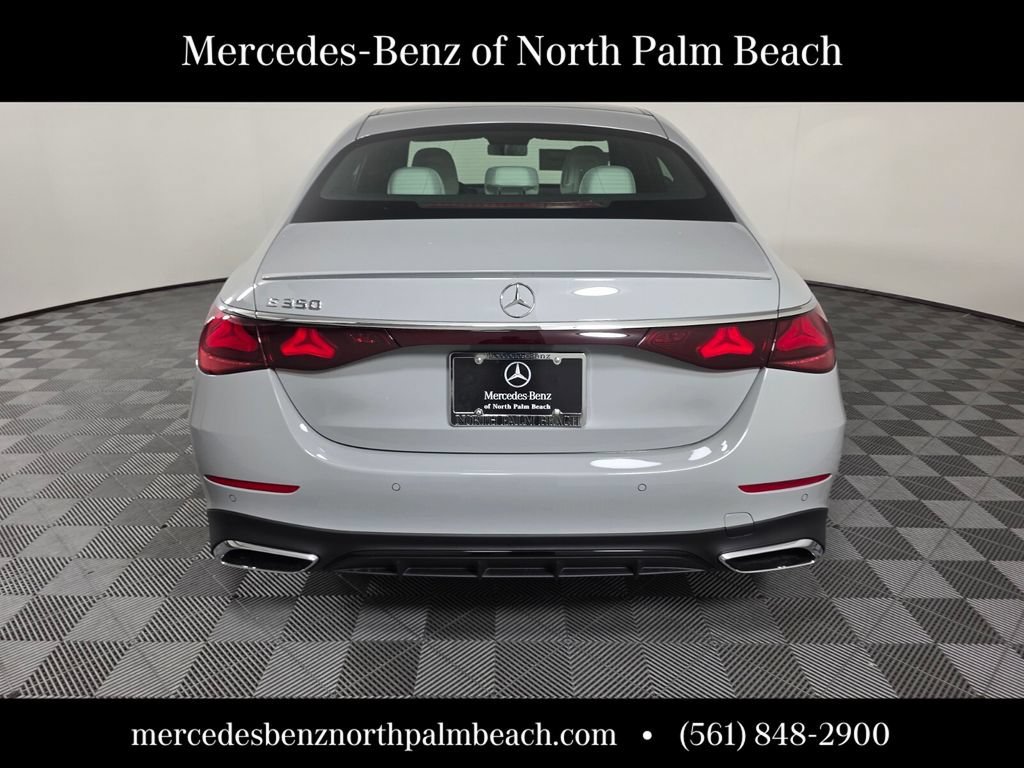 New 2026 MANUFAKTUR Alpine Grey Mercedes-Benz E 350 image 35