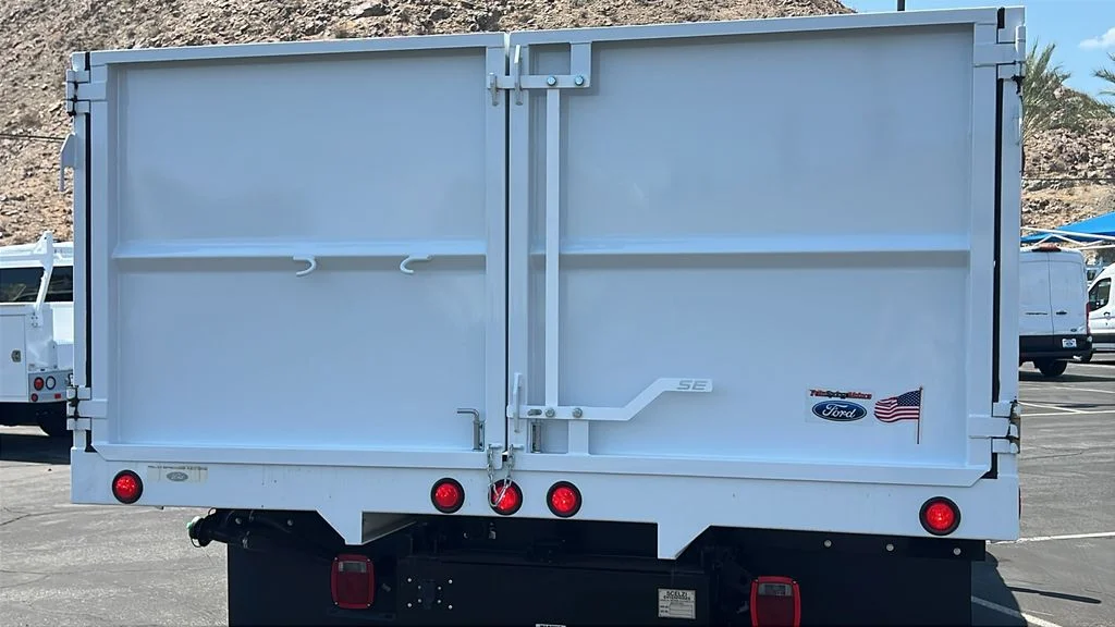 New 2024 Oxford White Ford F-450® XL image 6