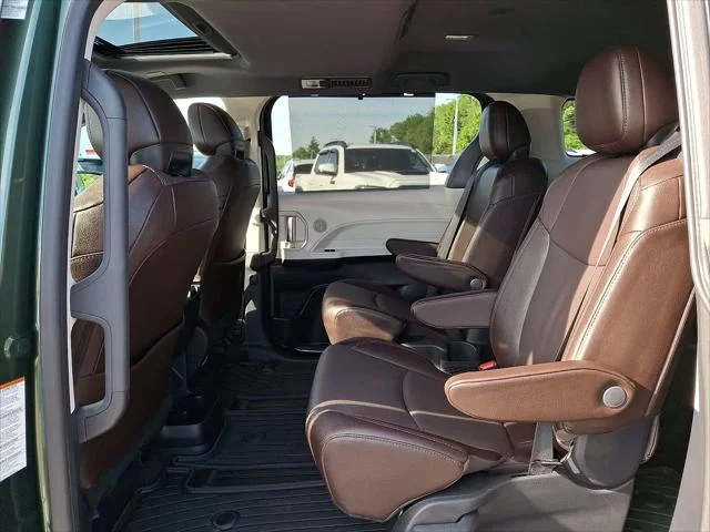 Certified Used 2023 CYPRESS Toyota  image 13