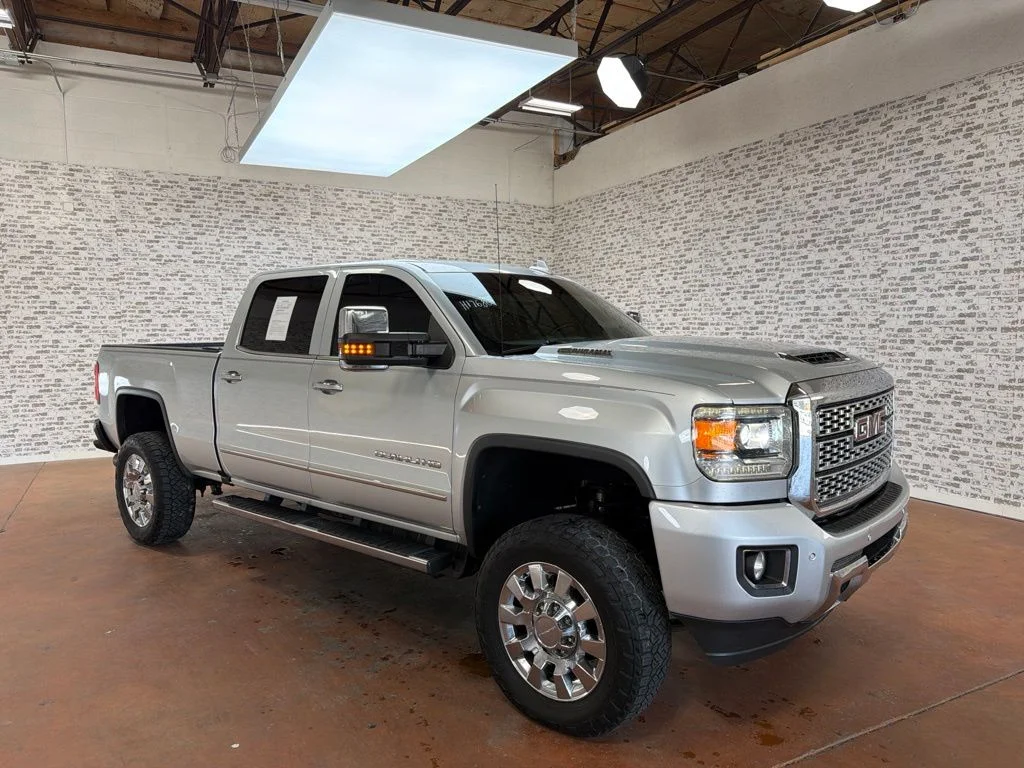 Used 2018 Quicksilver Metallic GMC Denali image 1