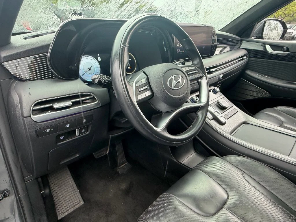 Used 2024 Gray Hyundai Calligraphy image 10
